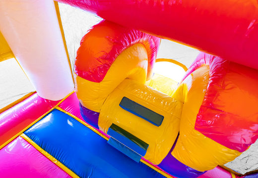 Bestel Slide Park Combo springkasteel in thema Unicorn voor kinderen. Opblaasbare springkussens met glijbaan nu online kopen bij JB Inflatables Nederland